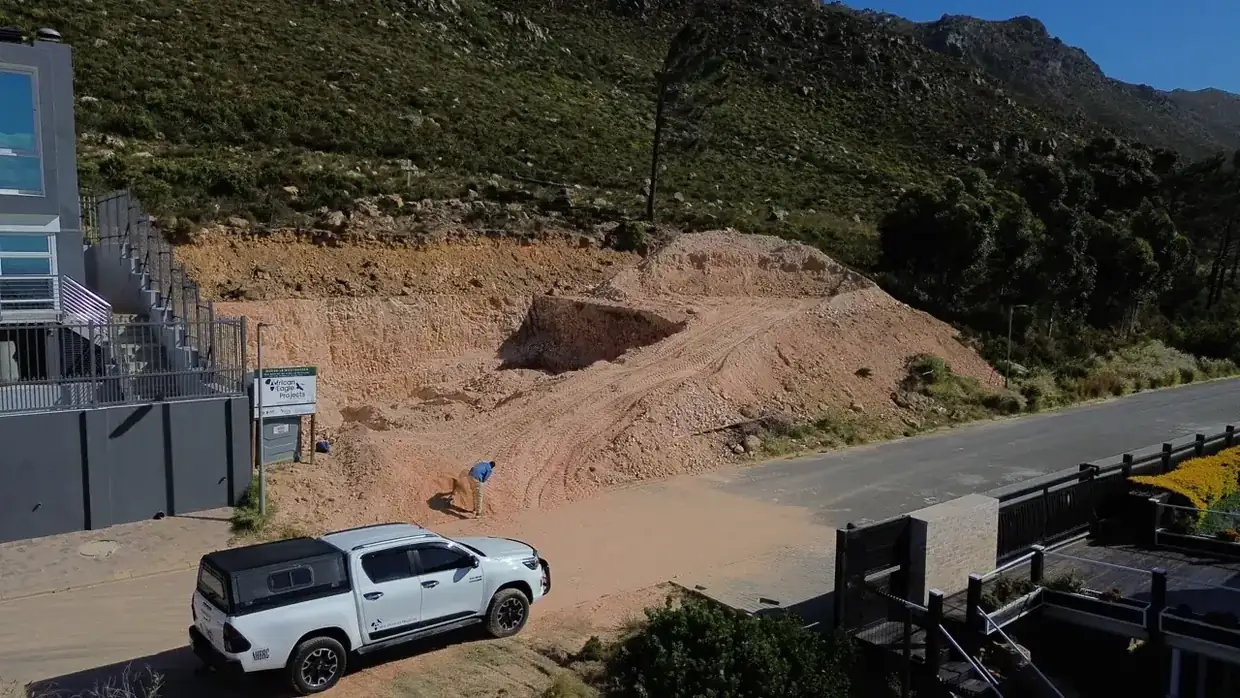 The excavated cut at House van der Westhuizen seen from the road